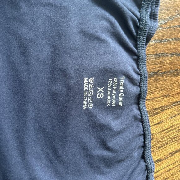 Women's Navy and Blue Crop-top - Picture 3 of 3